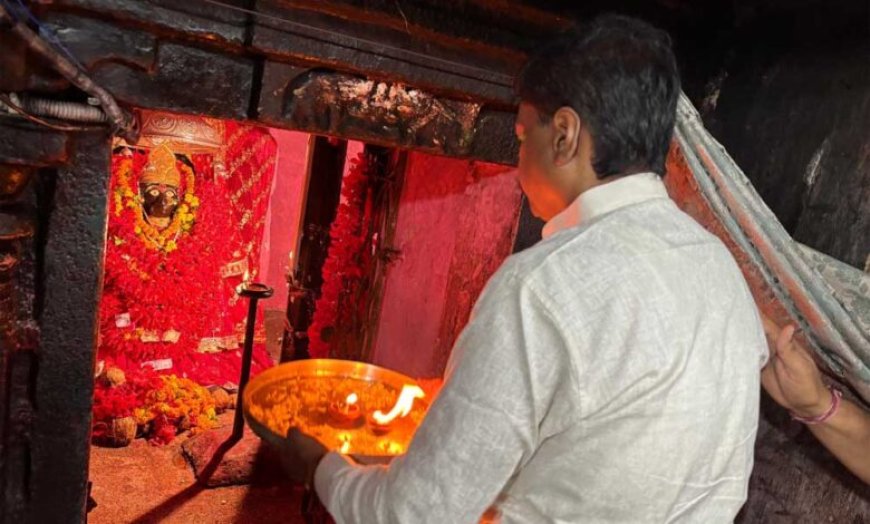 वन मंत्री  केदार कश्यप ने किए मां दंतेश्वरी के दर्शन, प्रदेश की सुख-समृद्धि और खुशहाली की कामना की