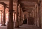 भोजशाला गर्भगृह में गुपचुप रखी गई मां वाग्देवी की प्रतिमा, ASI ने तुरंत हटाया; सुरक्षा बढ़ाई गई