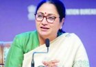 रेखा गुप्ता ने यमुना सफाई अभियान में लिया हिस्सा, जनभागीदारी पर दिया जोर