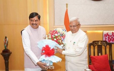 राज्यपाल पटेल ने अपना जन्म दिवस बच्चों के साथ मनाया