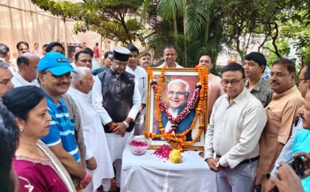 कैलाश सारंग जयंती पर सेवा दिवस का आयोजन, विश्वास सारंग ने बुजुर्गों के चरण पखारकर लिया आशीर्वाद