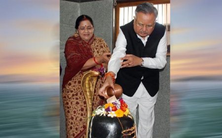 मुख्यमंत्री  विष्णु देव साय ने विधानसभा अध्यक्ष डॉ. रमन सिंह को वैवाहिक वर्षगांठ पर दी बधाई