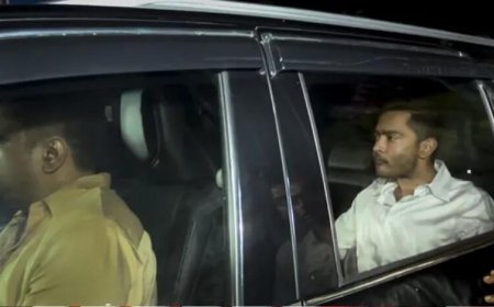 अभिषेक बनर्जी के घर आधी रात पुलिस का छापा, ताला तोड़कर घुसी टीम; मदन मित्रा के आवास पर भी दबिश