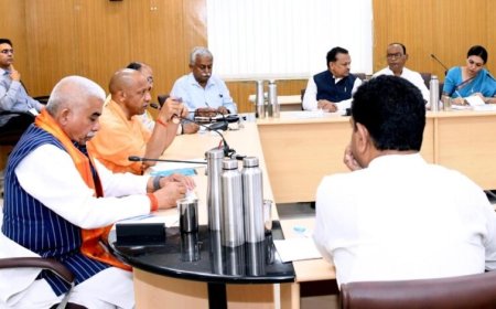 जनप्रतिनिधियों के प्रस्तावों को प्राथमिकता देते हुए शीघ्र तैयार की जाए कार्ययोजना: मुख्यमंत्री