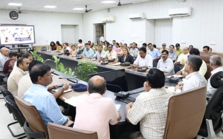 NEET परीक्षा के लिए MP में कड़े इंतजाम, सेंटरों पर जैमर-CCTV; भोपाल, इंदौर और रतलाम के बीच स्पेशल ट्रेनें चलेंगी