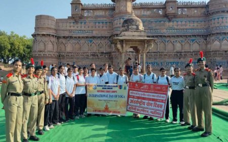 प्रदेश के प्रमुख पर्यटन स्थलों से गूंजा योग का वैश्विक संदेश, योग अपनाने का लिया गया सामूहिक संकल्प