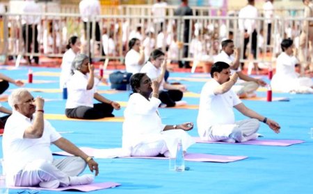 विश्‍व को भारत का अमूल्‍य उपहार है योग: राष्‍ट्रपति  मुर्मु