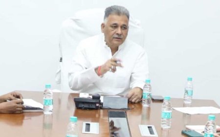 प्रामाणिक ज्ञान और संदर्भों के लिए पुस्तकों की आवश्यकता सदैव बनी रहेगी : मंत्री परमार