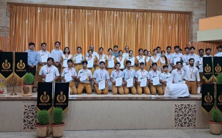 मेधावी प्रतिभाओं का अभिनंदन : शिक्षा, संस्कार और चेतना के संगम का बना प्रेरक आयोजन