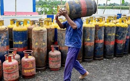 कमर्शियल सिलिंडर पर केंद्र का बड़ा फैसला, गैर-घरेलू पैक्ड LPG से हटे सभी प्रतिबंध