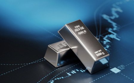Silver Price Crash: चांदी के दाम में 4% से ज्यादा की बड़ी गिरावट, जानिए चीन कनेक्शन और वजह