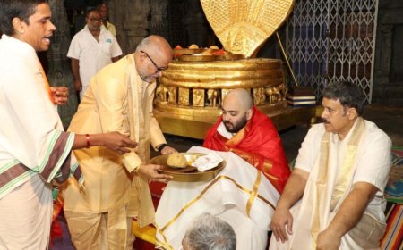 तिरुपति बालाजी दर्शन: अनंत अंबानी ने मुंडन कर भगवान के चरणों में अर्पित किए बाल