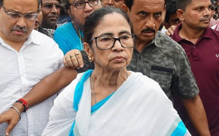 ममता बनर्जी को हाईकोर्ट से बड़ा झटका, TMC के अकाउंट फ्रीज मामले में तत्काल सुनवाई से इनकार