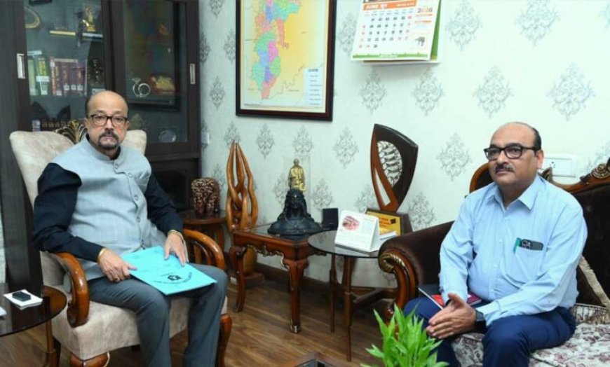 राज्यपाल रमेन डेका से मुख्य सचिव ने सौजन्य भेंट की