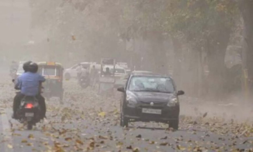 भोपाल में आंधी-बारिश का कहर: 80 पेड़ गिरे, कई जगह ट्रैफिक जाम; MP के 45 जिलों में अलर्ट जारी