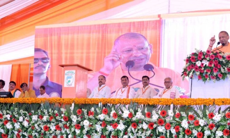 किसी ने उत्सव के रंग में भंग डाला तो वर्तमान के साथ भविष्य भी स्वाहा हो जाएगा: मुख्यमंत्री