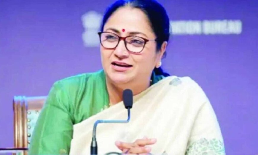 रेखा गुप्ता ने यमुना सफाई अभियान में लिया हिस्सा, जनभागीदारी पर दिया जोर