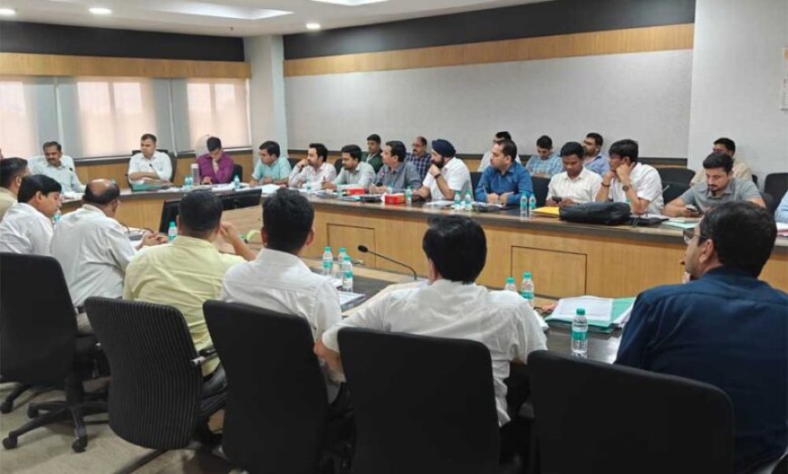 RTO/DTO मुख्यालय में उपस्थित रहें, बकाया वसूली अभियान तेज करें-सचिव एवं परिवहन आयुक्त  एस प्रकाश