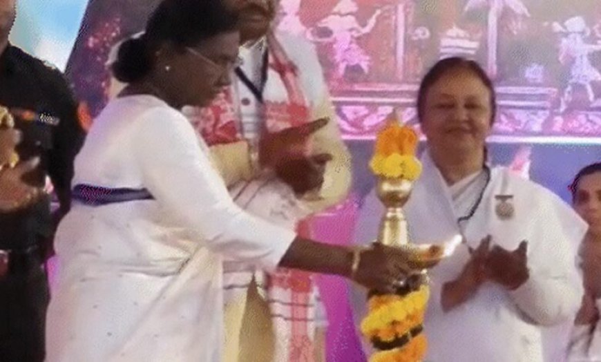 जनजातीय महासम्मेलन में राष्ट्रपति द्रौपदी मुर्मू का संबोधन, बोलीं- अध्यात्म, सामाजिक समरसता और पर्यावरण संरक्षण से बनेगा विकसित भारत
