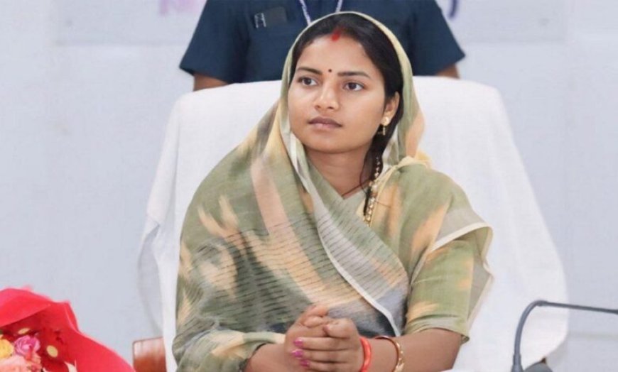 सुपोषण वृक्ष–मुनगा’ बनेगा जनआंदोलन, मंत्री लक्ष्मी राजवाड़े ने जनप्रतिनिधियों से किया पौधरोपण का आह्वान