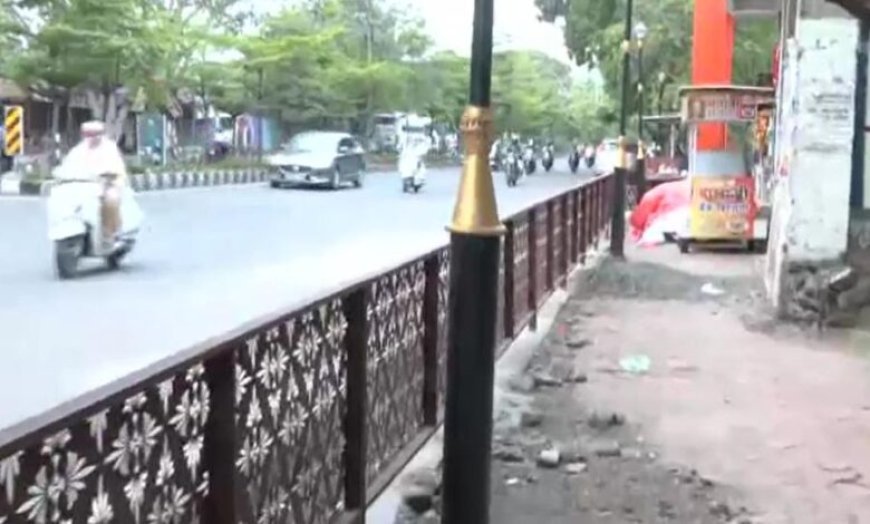 90 डिग्री ब्रिज के बाद भोपाल का नया ‘कमाल’, फुटपाथ बना दिया लेकिन पहुंचने का रास्ता ही नहीं छोड़ा