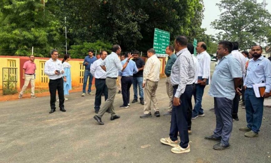 नियमित एवं कड़ाई से मॉनिटरिंग कर गुणवत्ता सुनिश्चित करने व समय-सीमा में कार्यों को पूर्ण करने के निर्देश