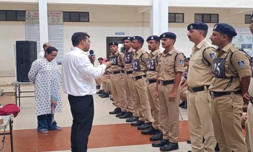 पुलिस प्रशिक्षण शाला उज्जैन में नव आरक्षकों को नशामुक्त समाज निर्माण का दिया गया संदेश