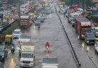 दिल्ली-NCR में बारिश से हाल बेहाल! नोएडा-गुरुग्राम की सड़कें जलमग्न, कई जगह लंबा ट्रैफिक जाम