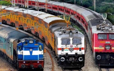 रेवांचल एक्सप्रेस से अकेला भोपाल पहुंचा 10 साल का मासूम, GRP ने मां से मिलवाकर लौटाई खुशियां